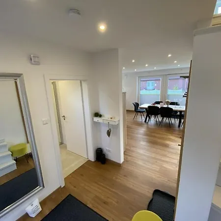 Geest & Moor 2 Modern Retreat *